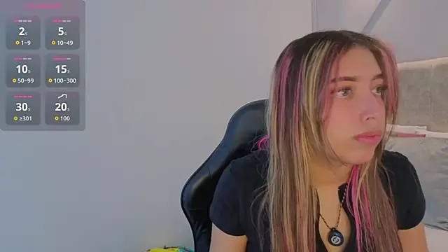 nami sweet  online show from November 18, 2025, 11:35 am