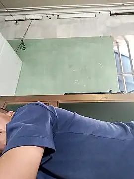 HoangNam20x online show from October 20, 2025, 4:47 am