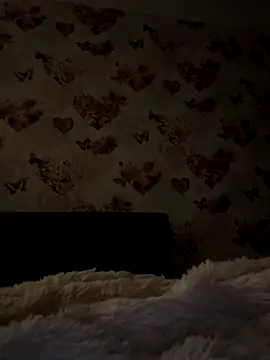 Snapshot of raen001 chatting on October 30, 2025, 2:43 am raen001 online show from October 30, 2025, 2:43 am