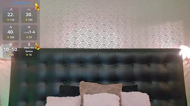 Snapshot of Sharonevanss_ chatting on December 3, 2025, 8:52 pm Sharonevanss online show from December 3, 2025, 8:52 pm