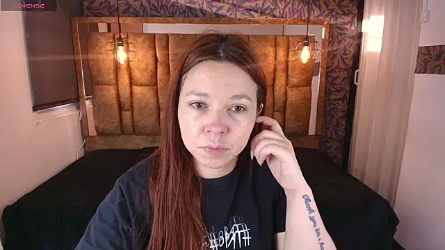 Isa Thompson   online show from March 15, 2026, 12:01 pm