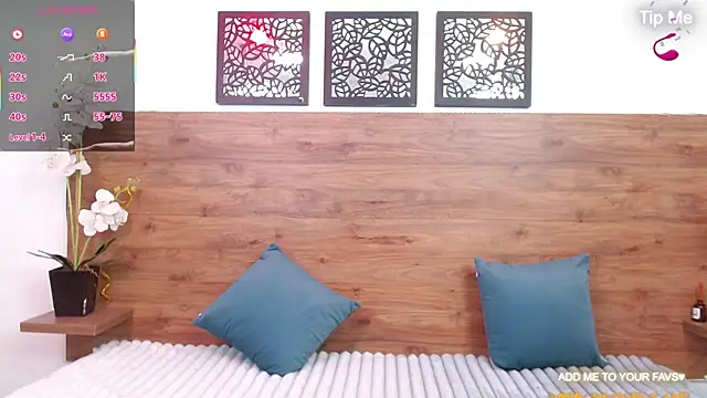 Snapshot of AlexandraCambell chatting on February 21, 2026, 8:11 pm AlexandraCambell online show from February 21, 2026, 8:11 pm