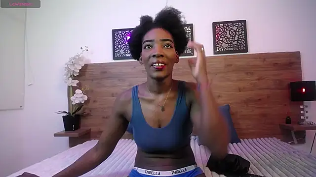 Snapshot of AlexandraCambell chatting on February 11, 2026, 7:58 pm AlexandraCambell online show from February 11, 2026, 7:58 pm