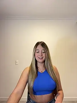 Zara Ross online show from April 17, 2026, 3:09 am