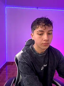 Snapshot of Casper___kyy chatting on September 25, 2025, 4:02 pm Casper   kyy online show from September 25, 2025, 4:02 pm