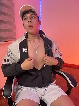 Snapshot of Casper___kyy chatting on October 27, 2025, 11:27 pm Casper   kyy online show from October 27, 2025, 11:27 pm