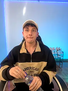 Snapshot of Casper___kyy chatting on September 11, 2025, 6:52 pm Casper   kyy online show from September 11, 2025, 6:52 pm