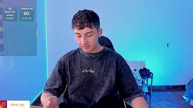 Snapshot of Casper___kyy chatting on February 25, 2026, 6:30 pm Casper kyy online show from February 25, 2026, 6:30 pm