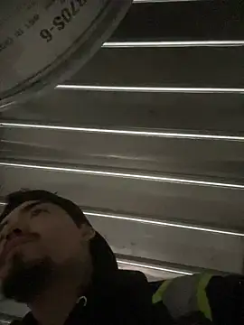 theone3121 online show from January 13, 2026, 1:09 am