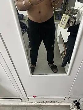 Snapshot of 7_INCH_MONSTER chatting on February 12, 2026, 8:36 am 7 INCH MONSTER online show from February 12, 2026, 8:36 am