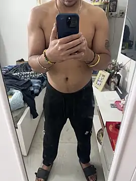 Snapshot of 7_INCH_MONSTER chatting on February 11, 2026, 8:03 am 7 INCH MONSTER online show from February 11, 2026, 8:03 am