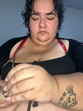 Mariana cooper 07 online show from November 5, 2025, 5:49 pm