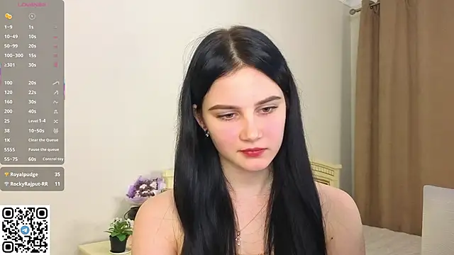 EnricaElis online show from November 27, 2025, 8:09 pm