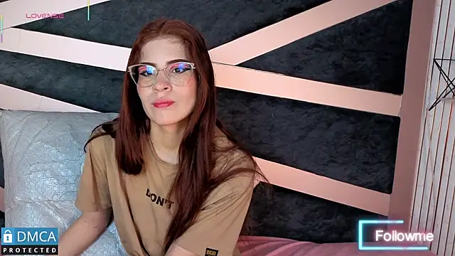 Snapshot of Jessi_Walker chatting on October 17, 2025, 3:10 am Jessi Walker online show from October 17, 2025, 3:10 am