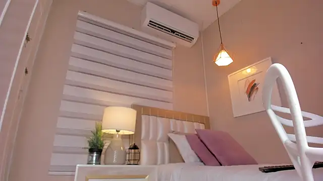  paula x online show from September 13, 2025, 11:32 am