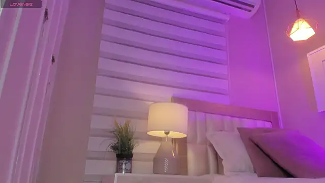  paula x online show from November 26, 2025, 11:32 am