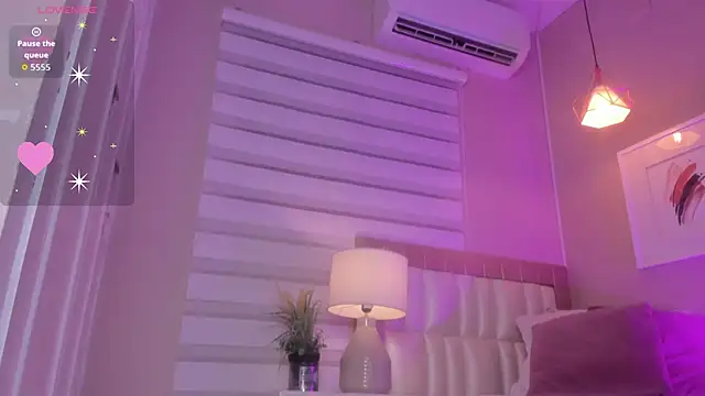  paula x online show from November 3, 2025, 11:36 am