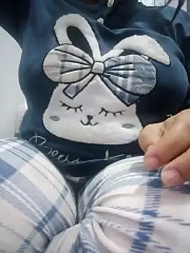 Simita12 online show from March 2, 2026, 8:27 pm