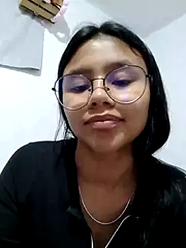 Snapshot of SofieLove_01 chatting on March 29, 2026, 6:59 am SofieLove 01 online show from March 29, 2026, 6:59 am