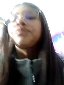 SofieLove 01 online show from December 14, 2025, 8:42 am