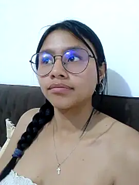 Snapshot of SofieLove_01 chatting on March 21, 2026, 8:19 am SofieLove 01 online show from March 21, 2026, 8:19 am