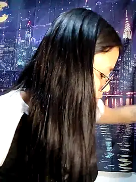 Snapshot of SofieLove_01 chatting on March 4, 2026, 5:15 am SofieLove 01 online show from March 4, 2026, 5:15 am