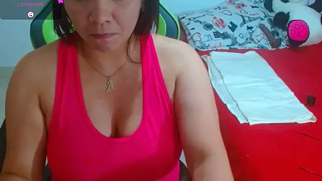 Snapshot of hiilarybrown chatting on October 17, 2025, 3:21 am hiilarybrown online show from October 17, 2025, 3:21 am