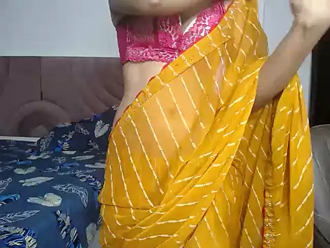 Hot Queen2 online show from October 2, 2025, 4:32 pm