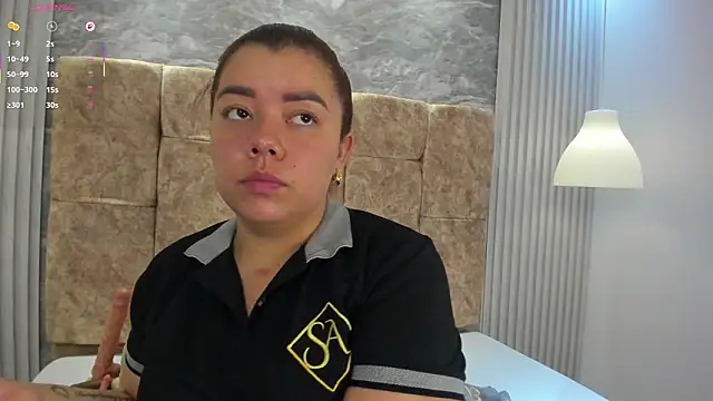 Snapshot of leilapons chatting on January 14, 2026, 5:38 pm leilapons online show from January 14, 2026, 5:38 pm