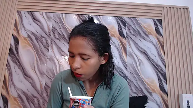 Snapshot of Samantha_Fox69_ chatting on January 14, 2026, 5:16 pm Samantha Fox69 online show from January 14, 2026, 5:16 pm