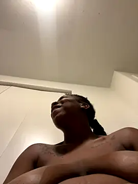 Snapshot of cumformedada chatting on October 25, 2025, 8:24 am cumformedada online show from October 25, 2025, 8:24 am