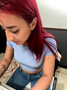 Snapshot of JuliethaDemon_ chatting on October 1, 2025, 1:26 pm JuliethaDemon online show from October 1, 2025, 1:26 pm