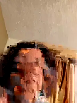 lil-gemini-hippy online show from June 16, 2026, 3:39 am