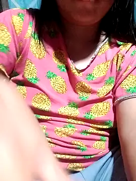 444apple online show from January 6, 2026, 11:58 am