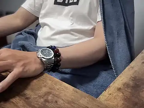 Snapshot of Kumamon518 chatting on February 17, 2026, 11:40 am Kumamon518 online show from February 17, 2026, 11:40 am