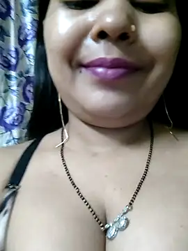 Sofia-ex online show from May 15, 2026, 11:52 am