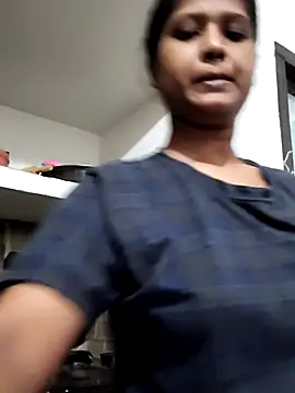 Snapshot of Nouri_fathe chatting on September 14, 2025, 6:58 am Nouri fathe online show from September 14, 2025, 6:58 am