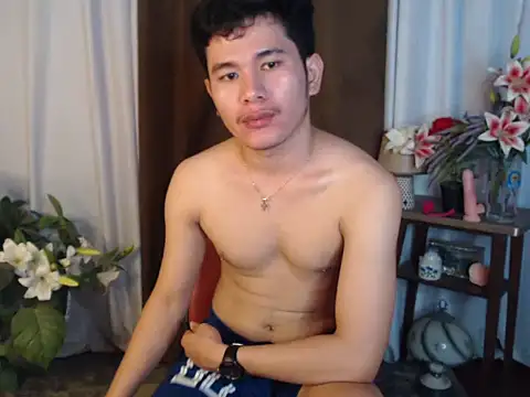 Snapshot of master_kent chatting on December 19, 2025, 11:56 am master kent online show from December 19, 2025, 11:56 am