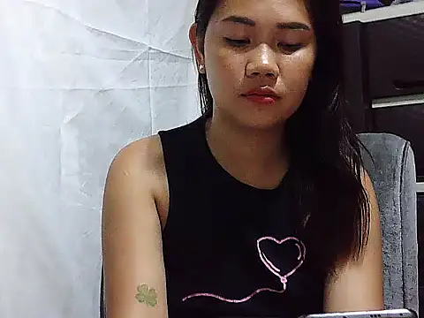 SexypilipinaLady22 online show from March 26, 2026, 10:35 am