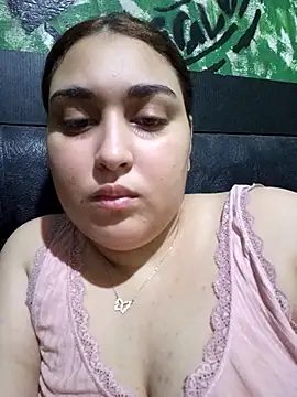 Karima One  online show from October 13, 2025, 7:43 am