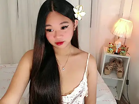 Snapshot of Malia_cummer chatting on July 6, 2026, 11:07 pm Malia cummer online show from July 6, 2026, 11:07 pm
