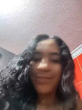 Amber-Sweett online show from October 22, 2025, 3:39 am