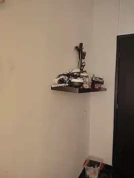 Amber-Sweett online show from November 30, 2025, 4:19 pm