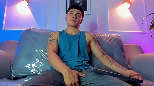 Leo santoro online show from March 29, 2026, 2:08 pm