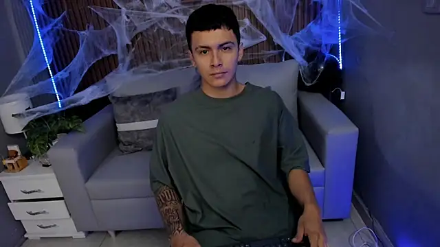 Leo santoro online show from October 9, 2025, 1:11 pm