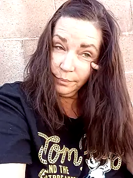 petalsexy online show from October 26, 2025, 5:02 pm