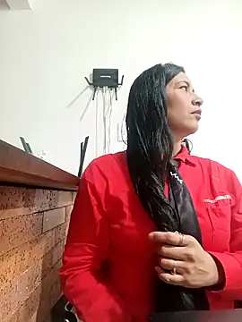 Snapshot of PAULA20- chatting on September 15, 2025, 2:28 pm PAULA20- online show from September 15, 2025, 2:28 pm