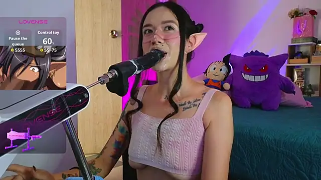 ValentinaBianchi online show from September 26, 2025, 9:43 pm