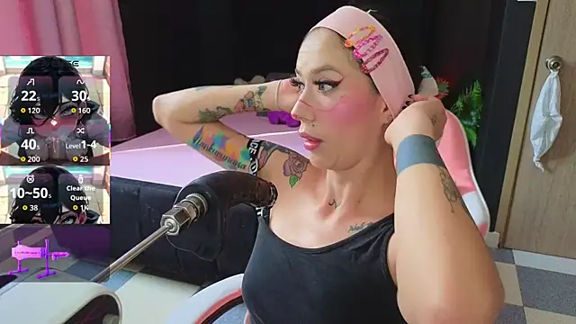 ValentinaBianchi online show from October 19, 2025, 8:00 pm