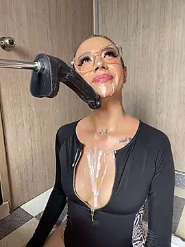 ValentinaBianchi online show from March 26, 2026, 7:12 pm